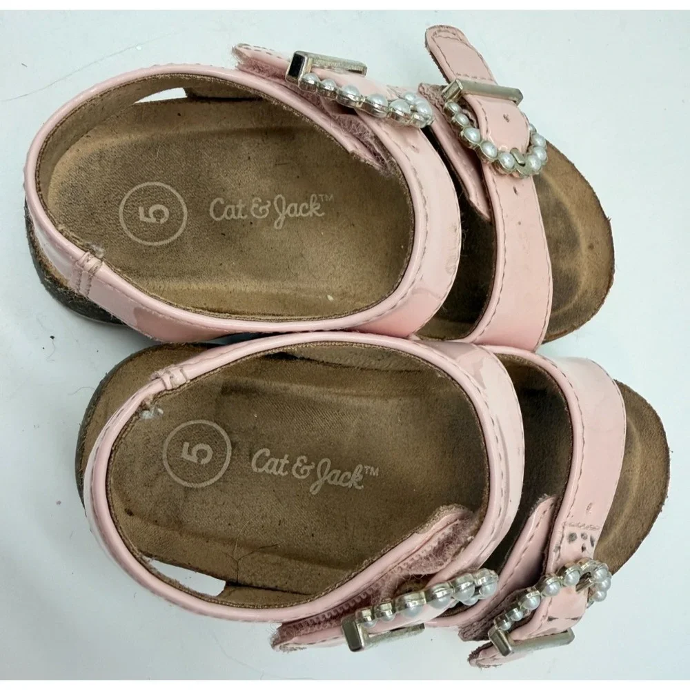Cat & Jack Reagan Pink Patent Pearl Buckle Girls Sandals Toddler | Kid's Size 5